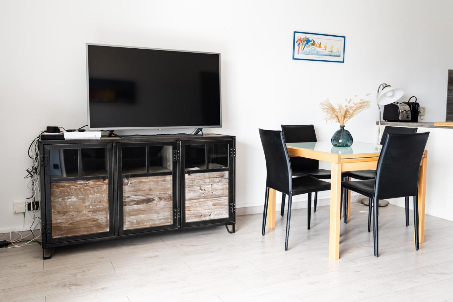 Aiguillon, 4 Pers, à 5min à Pied, Parking Appartement *